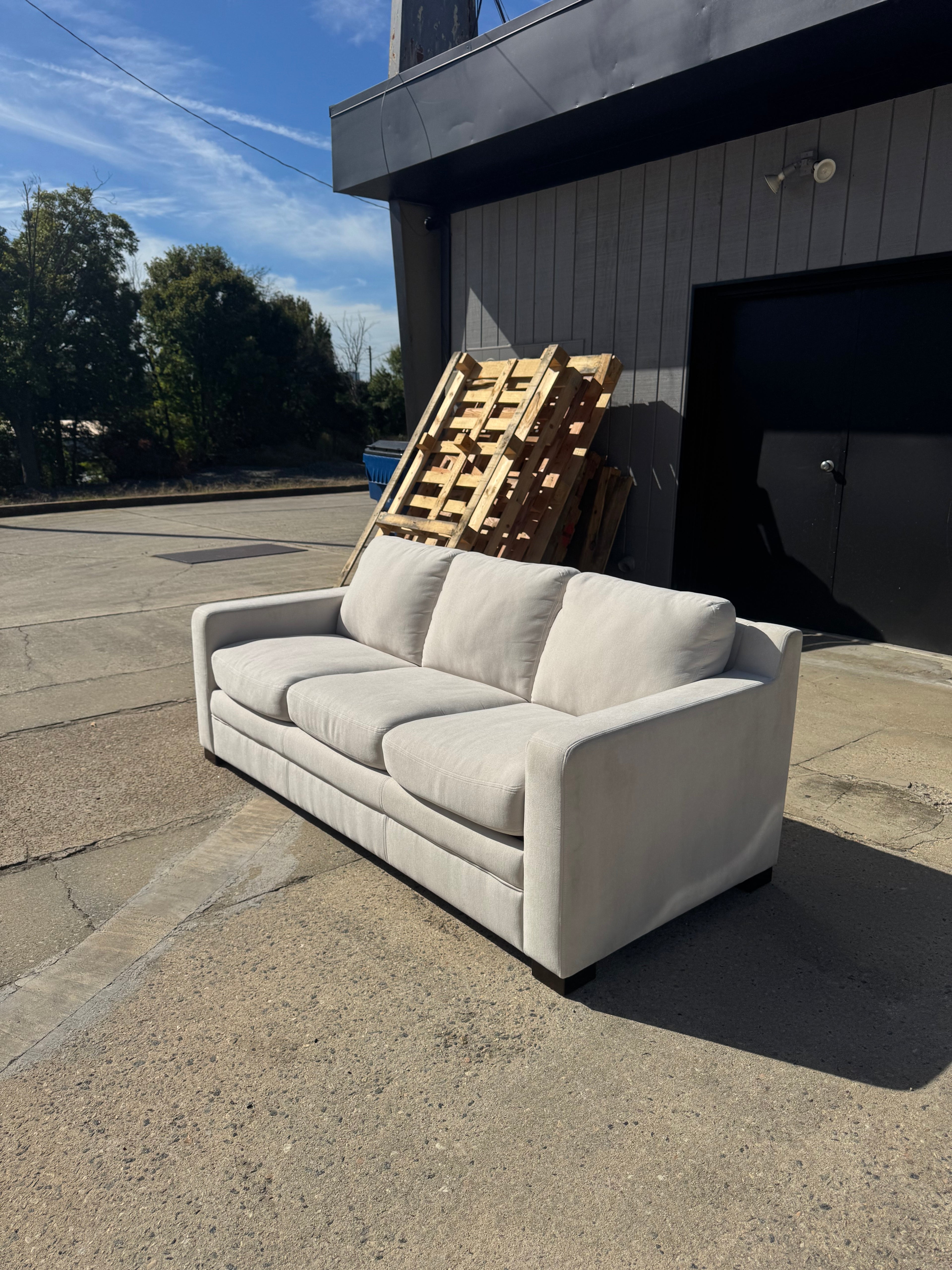 Cream Sleeper Sofa |Brand New|