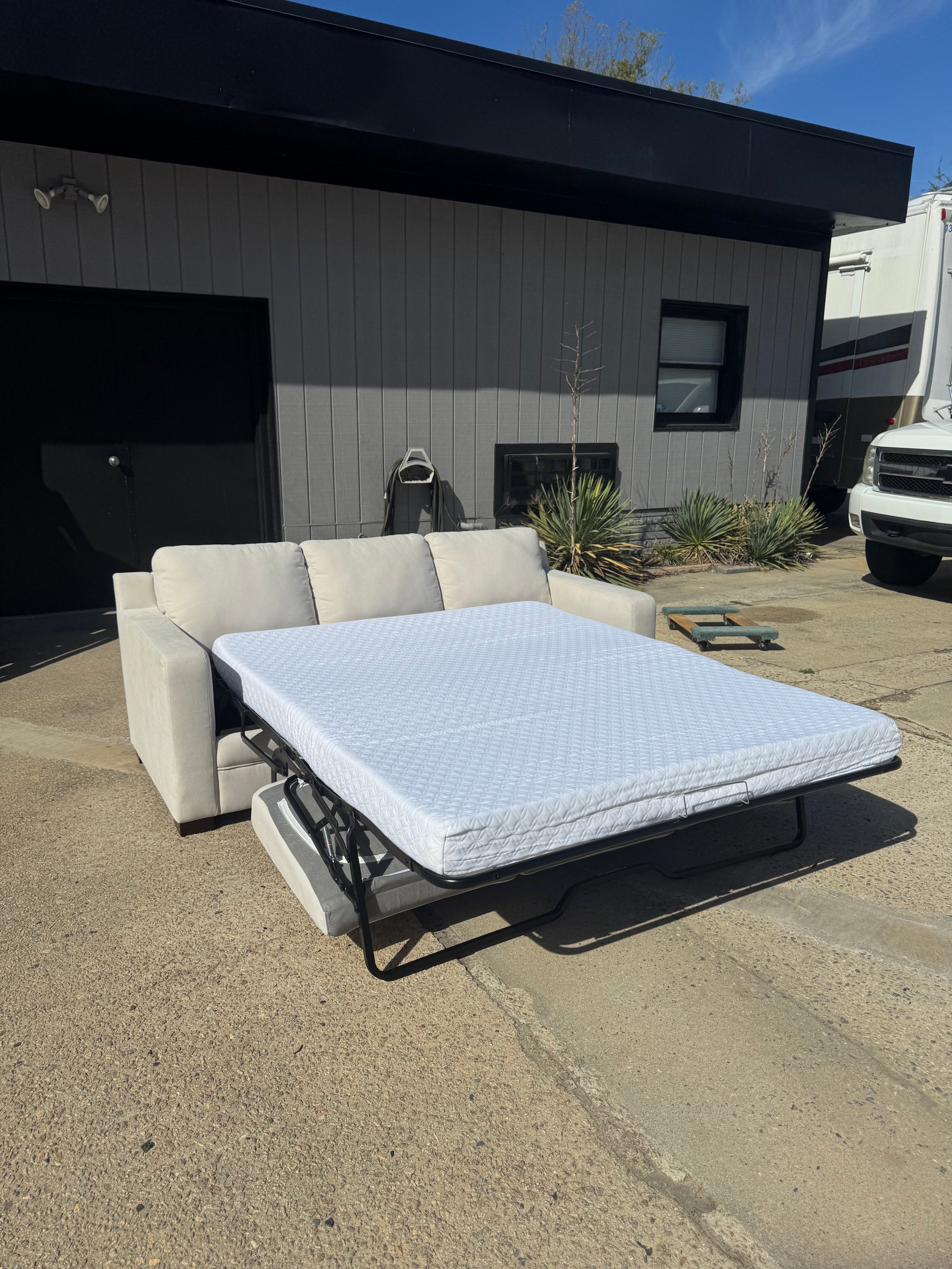 Cream Sleeper Sofa |Brand New|